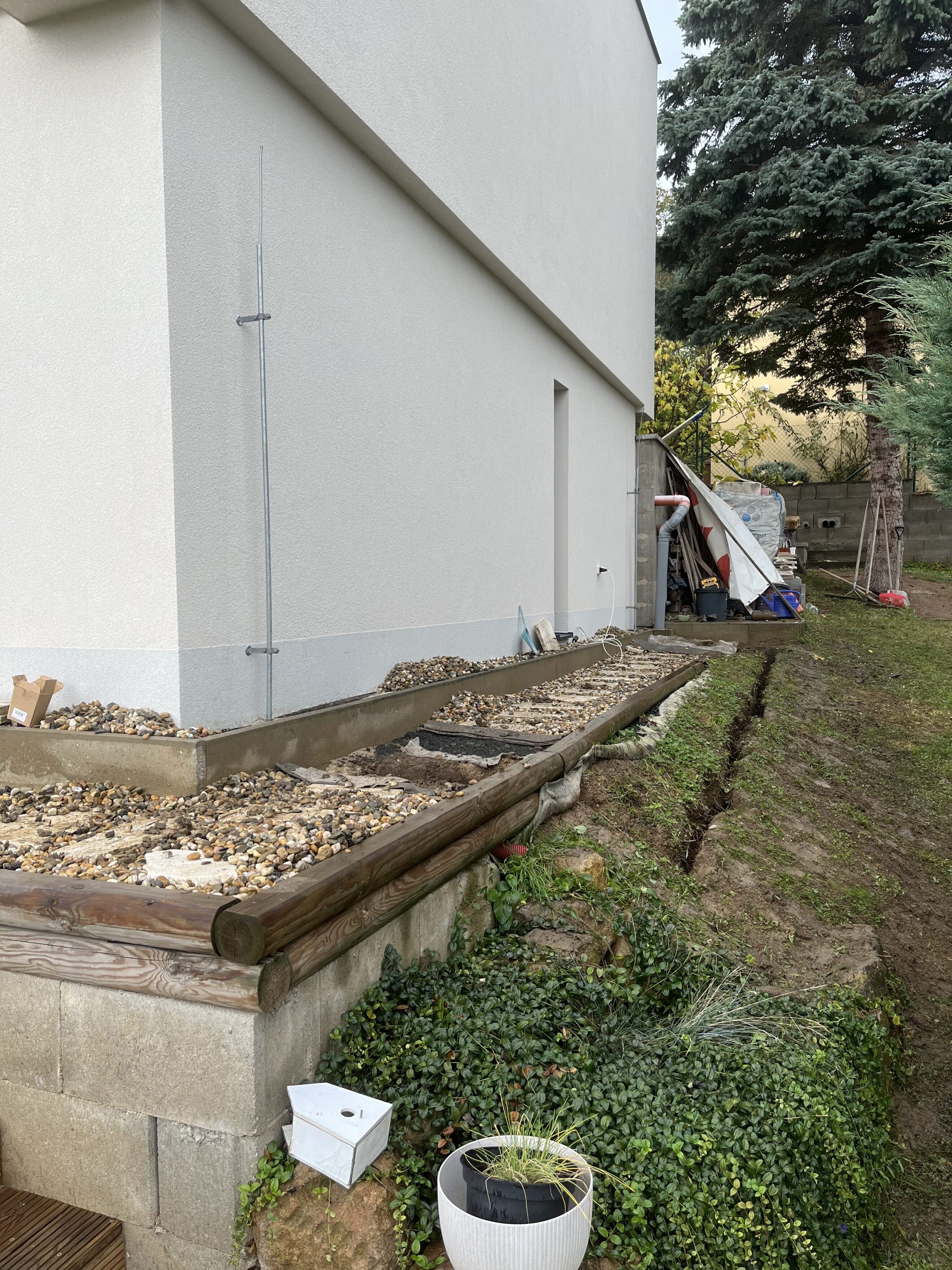 20251023_085523339_iOS