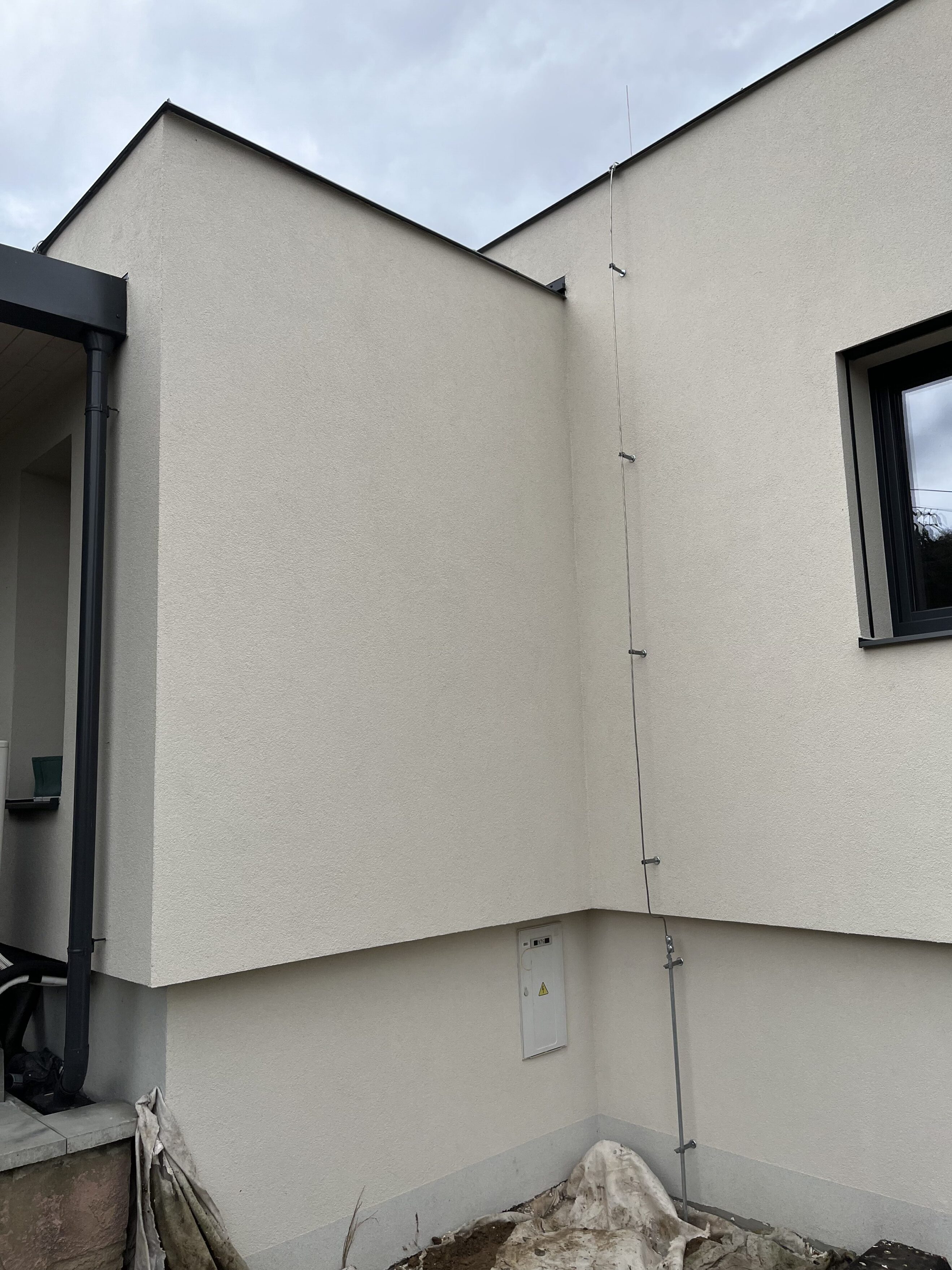 20251024_124822615_iOS