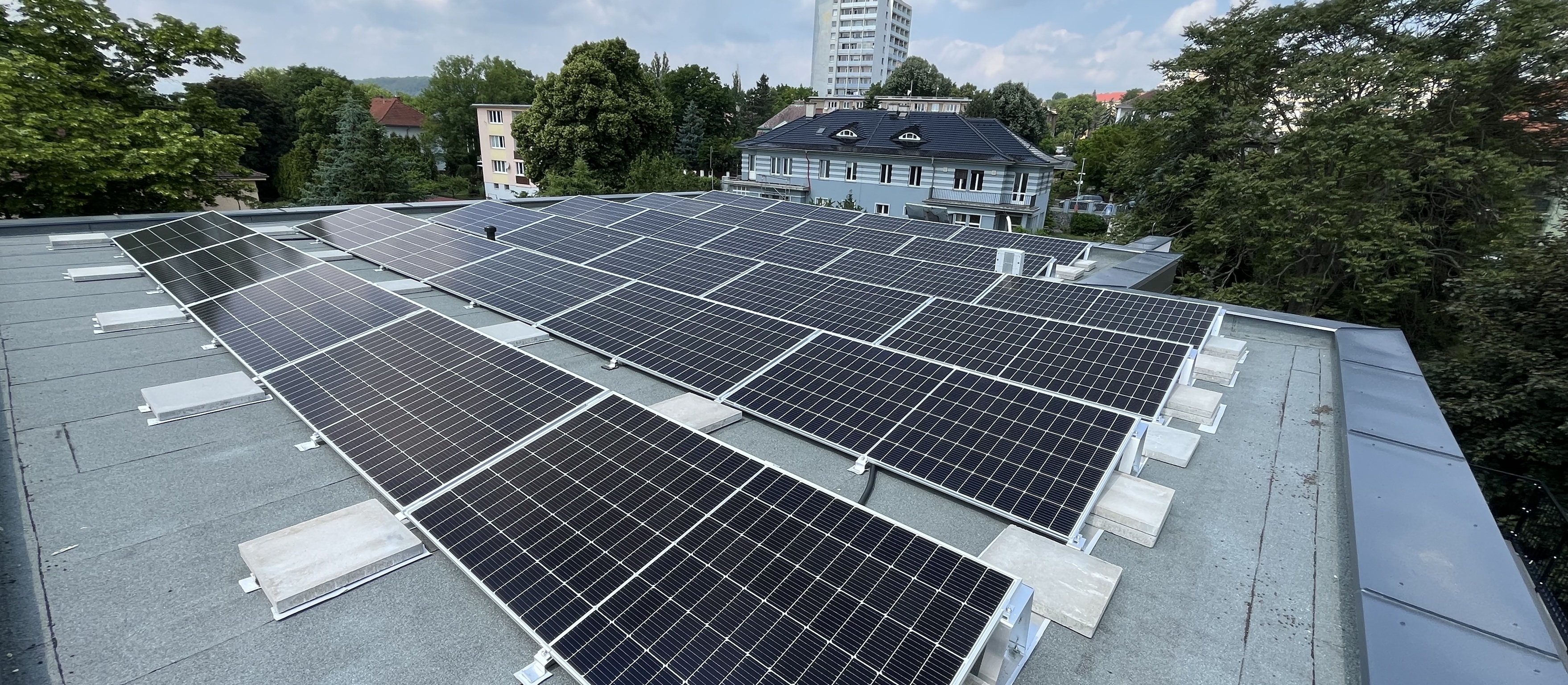 Fotovoltaiky pro bytové domy a&nbsp;SVJ